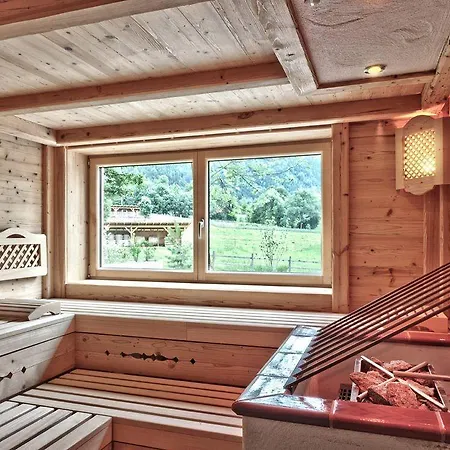 Landgut Lindenhof 4* Bodensdorf
